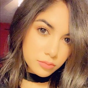 Meet your Posher, Aalondra